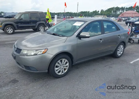 2010 Kia Forte Ex z USA, uszkodzony, nr VIN KNAFU4A20A5255805